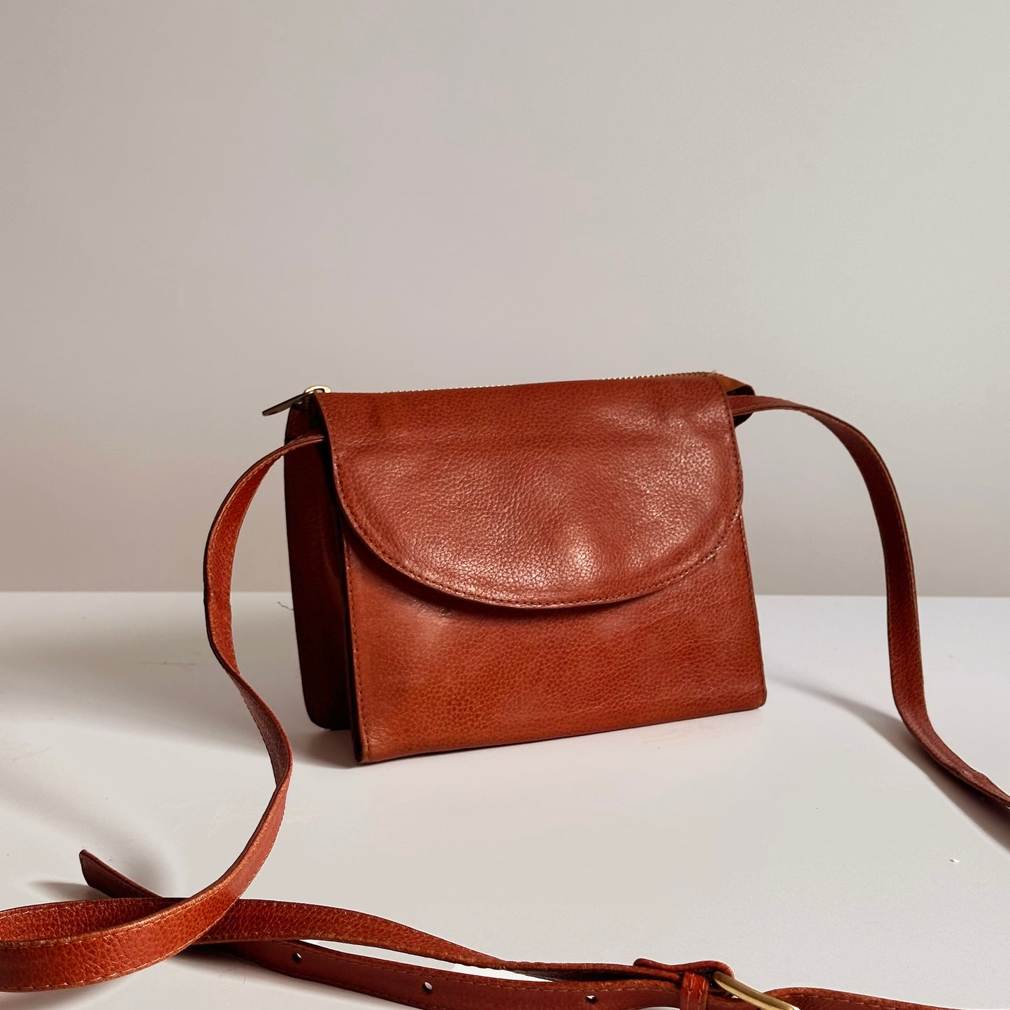 Vintage Cognac Leather Crossbody Bag