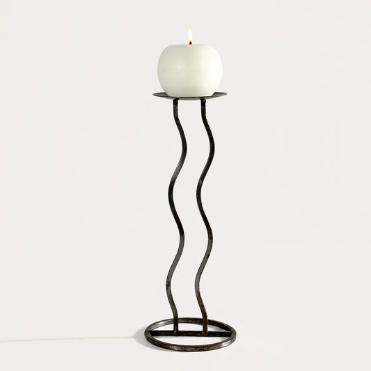 Postmodern-style Wavy Metal Candleholder