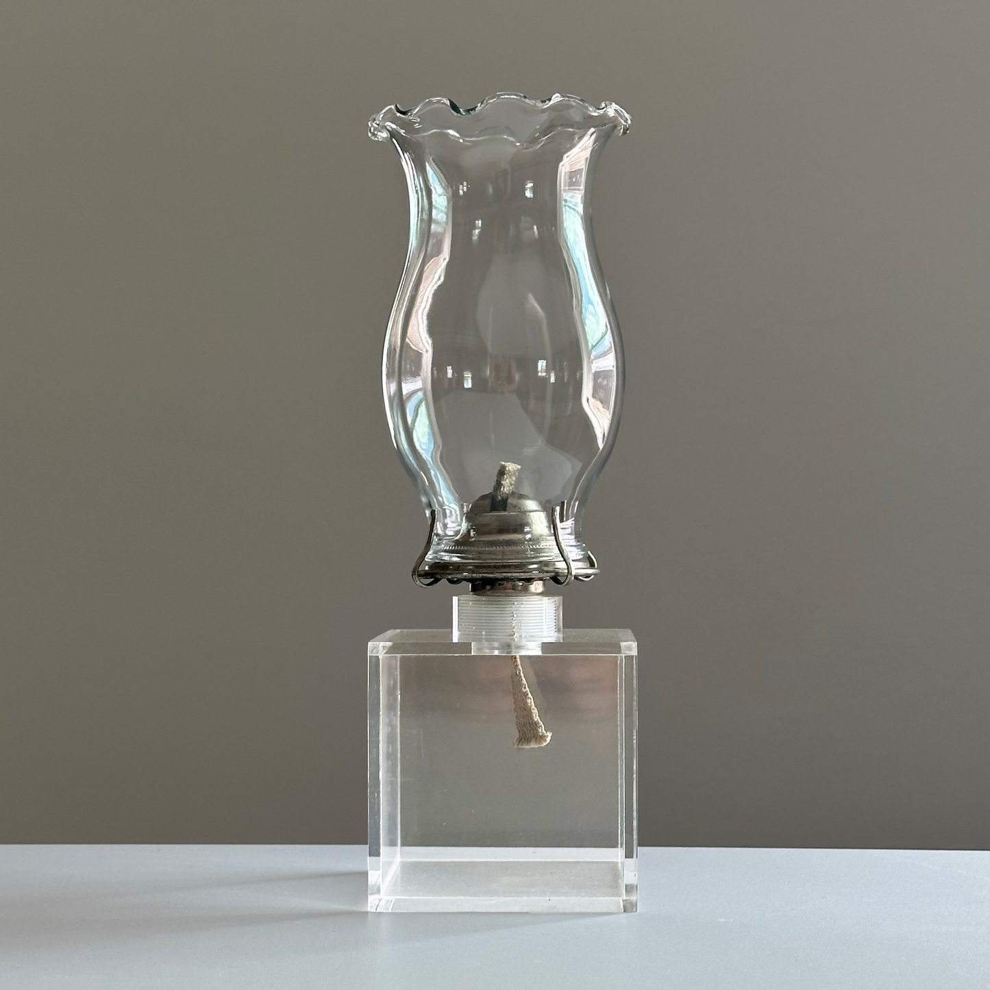 Acrylic Cube Oil Lamp