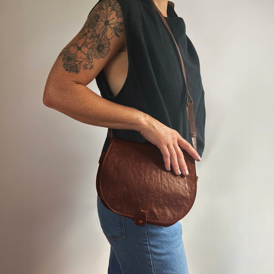 Vintage Leather Il Bisonte Crossbody Bag, Made in Italy