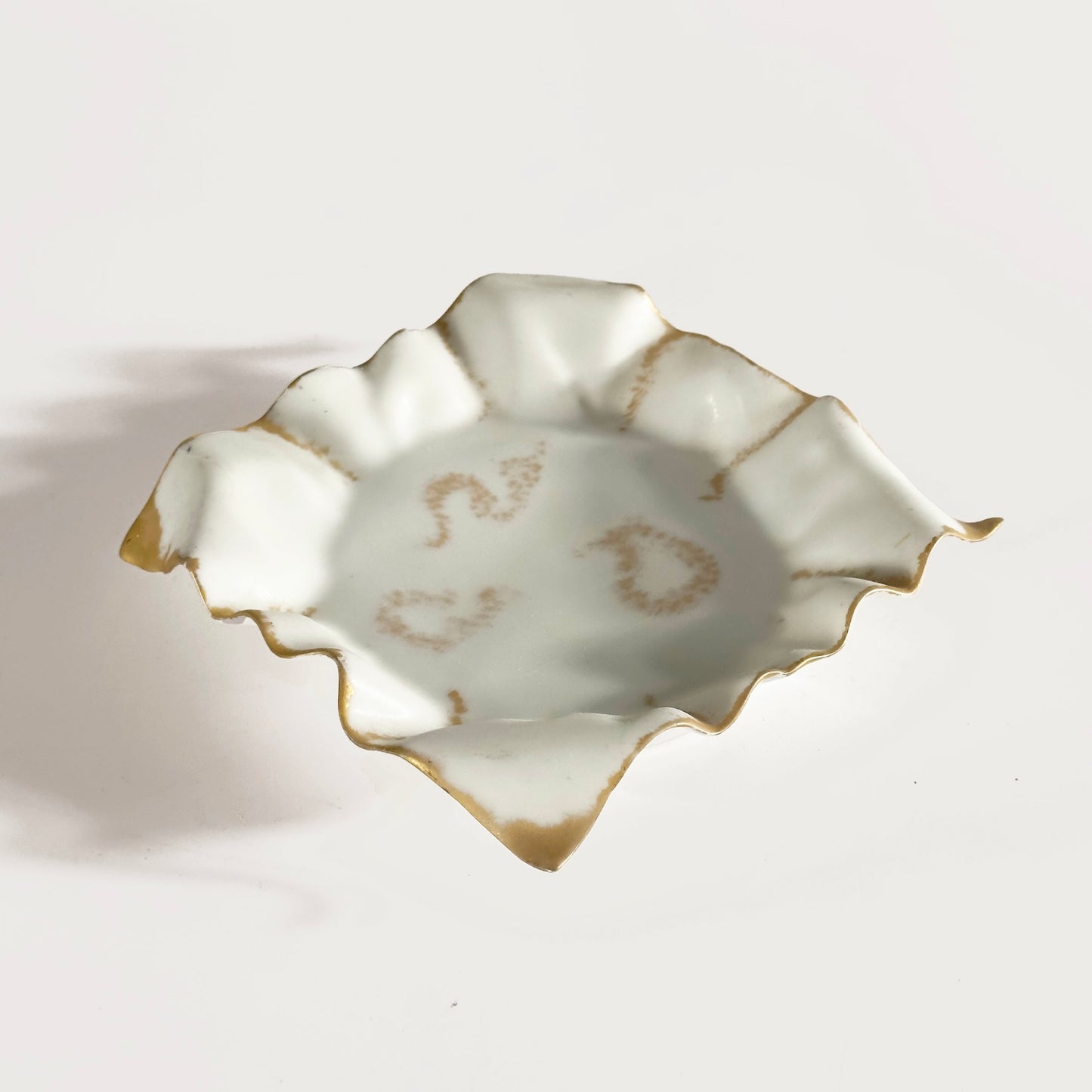 Vintage Ruffle Square Dish, Made in Japan