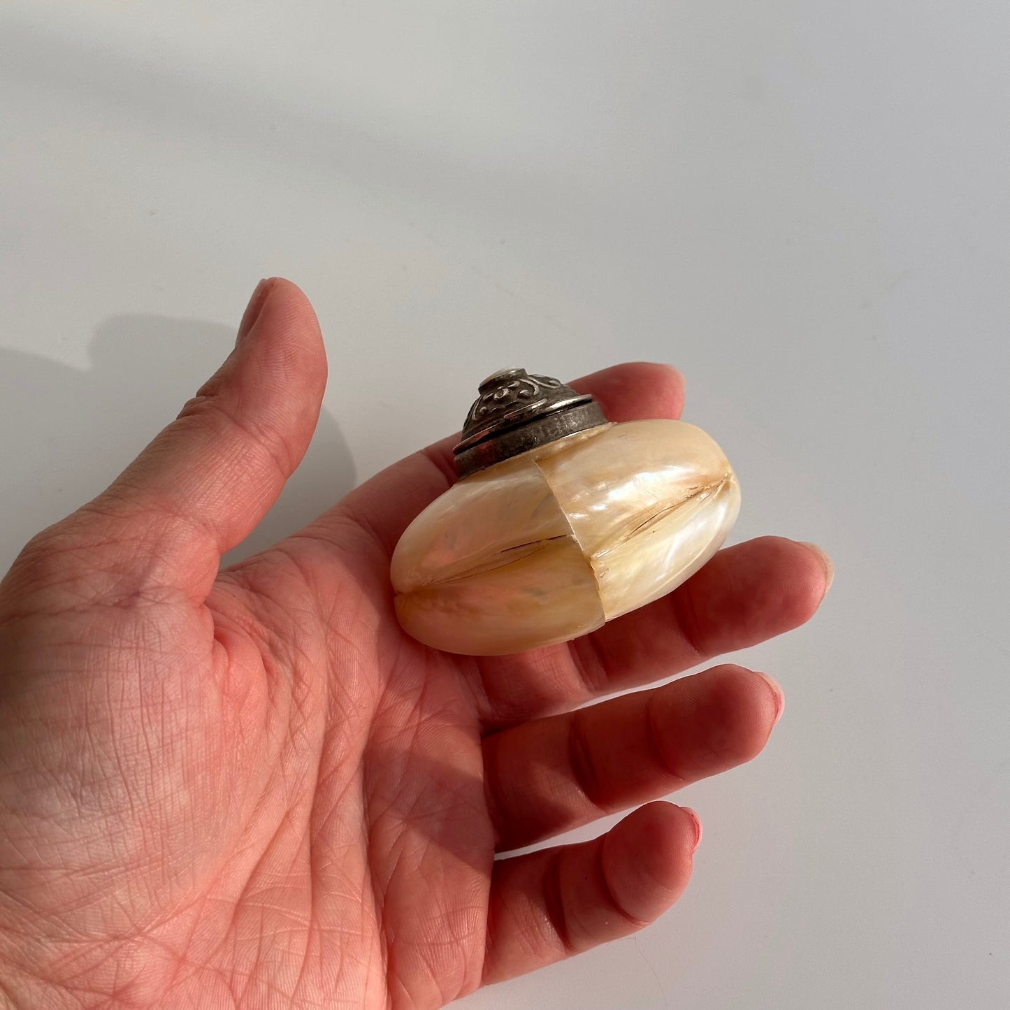 Vintage Mother-of-Pearl Shell Pill Box