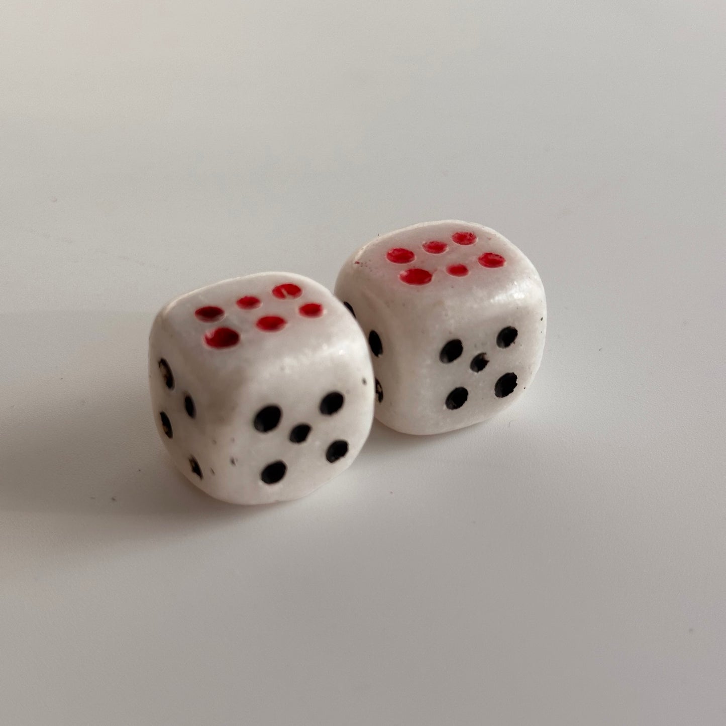 Vintage Onyx Dice