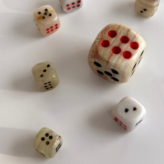 Vintage Onyx Dice
